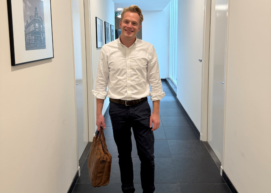 “Samenwerken in je eigen dialect maakt het hier zo leuk.”